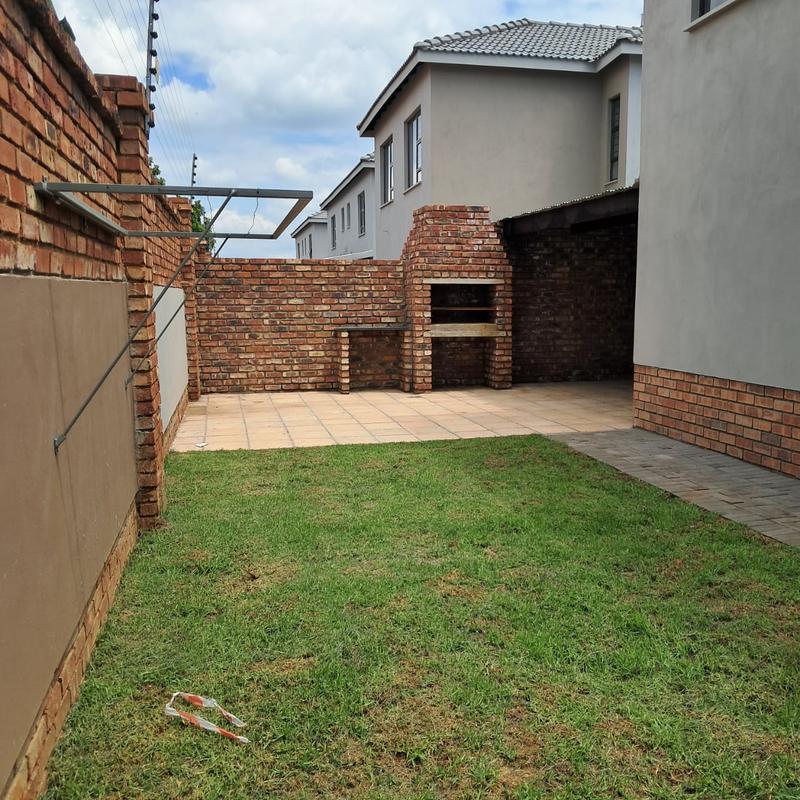3 Bedroom Property for Sale in Waterval East North West